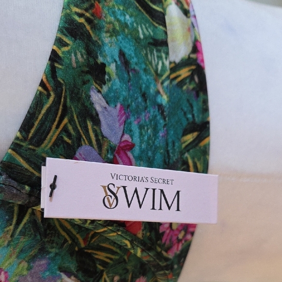 Victoria's Secret SWIM Tropical Floral Push-Up, Padded  Bikini Top 38DDD - Picture 8 of 11